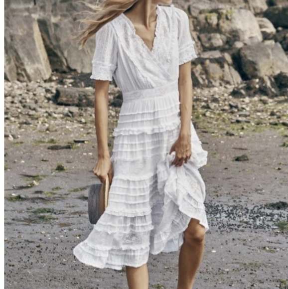 Dresses & Skirts - ANTHRO "LOVE THE LABEL" RUFFLED LACE MIDI DRESS